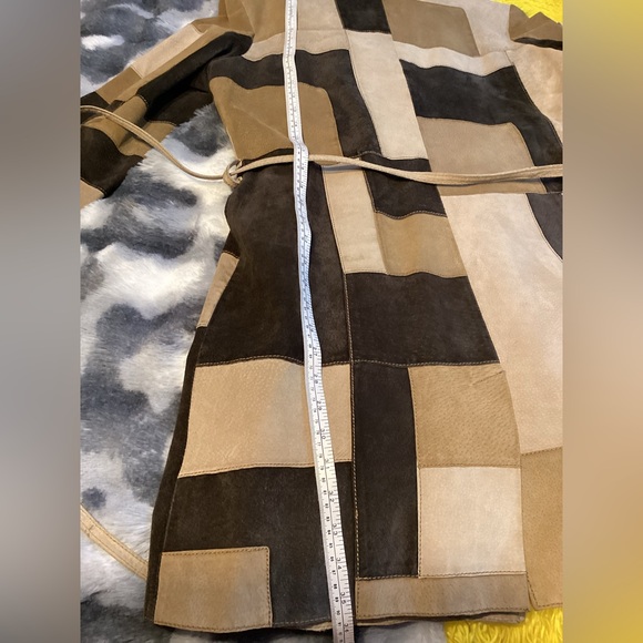 Vintage Le Chateau Women's Leather Patchwork Trench Coat - Brown, Beige, Tan - Picture 8 of 8